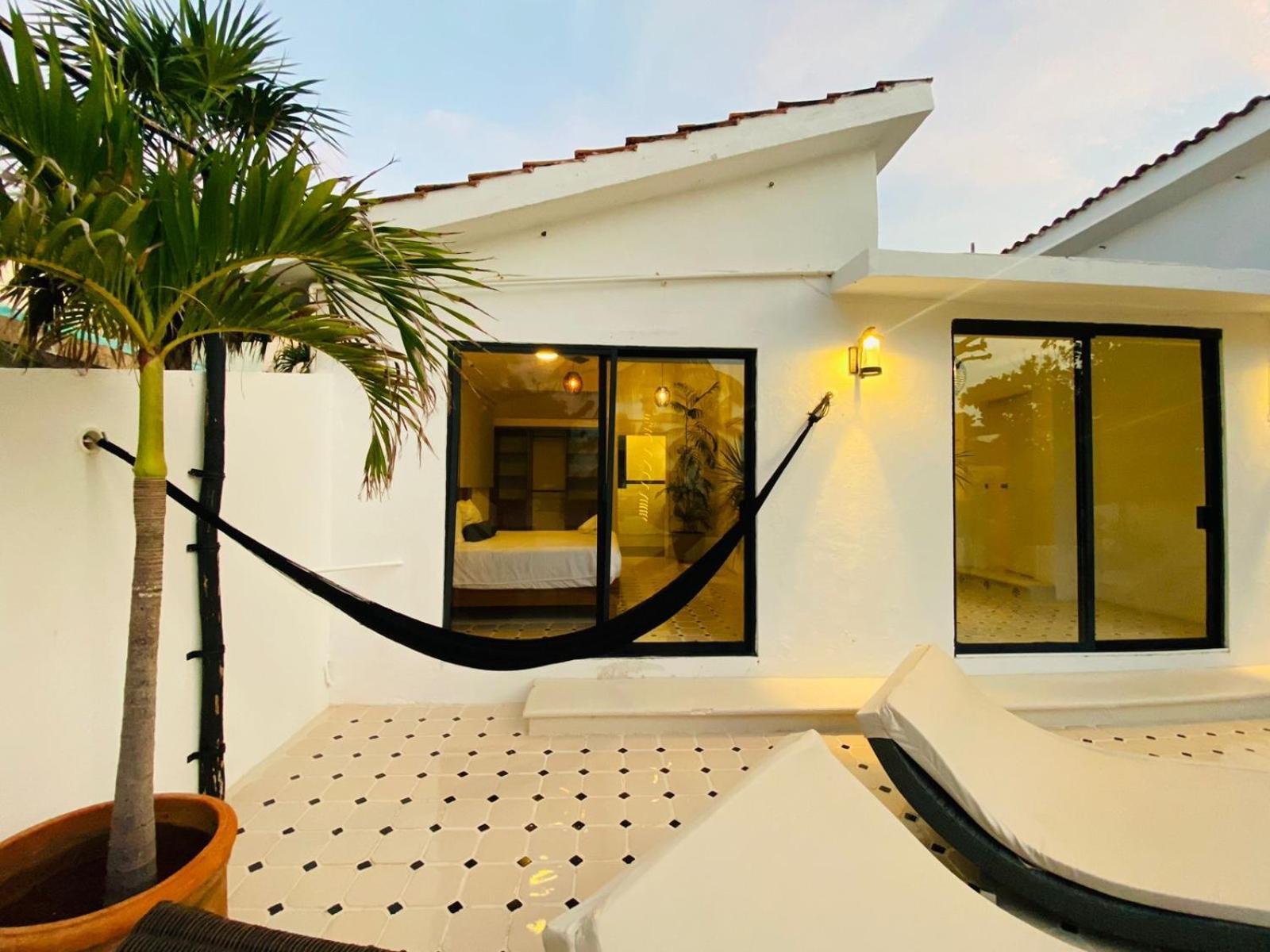 Villa Almendra Playacar 1 Плая дел Кармен Екстериор снимка